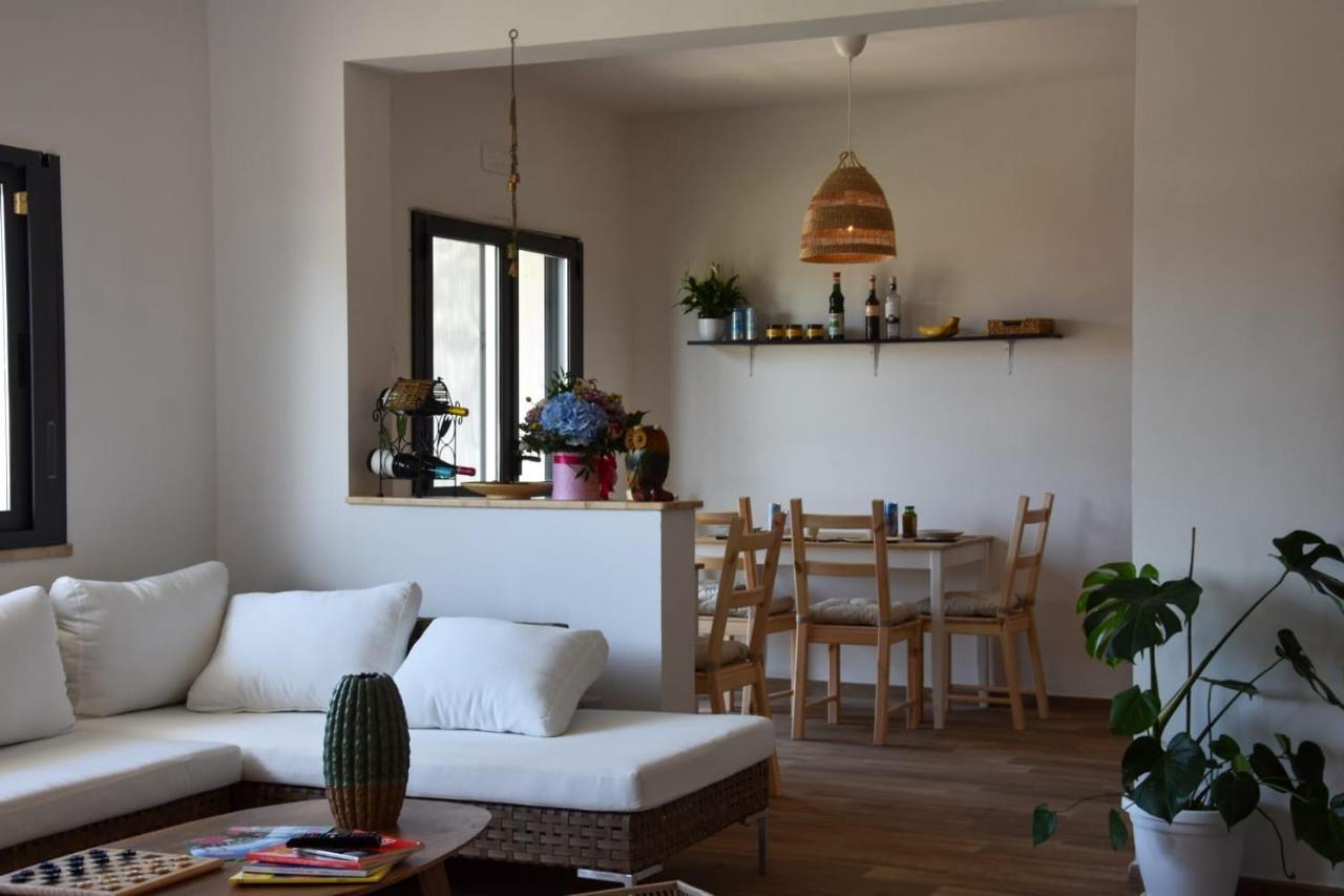 La Ceiba Speciosa Bed & Breakfast Capaccio Exterior photo